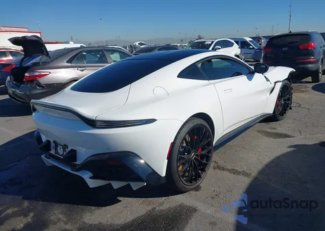 2022 Aston Martin Vantage /F1 Edition z USA, uszkodzony, nr VIN SCFSMGAW0NGN06758